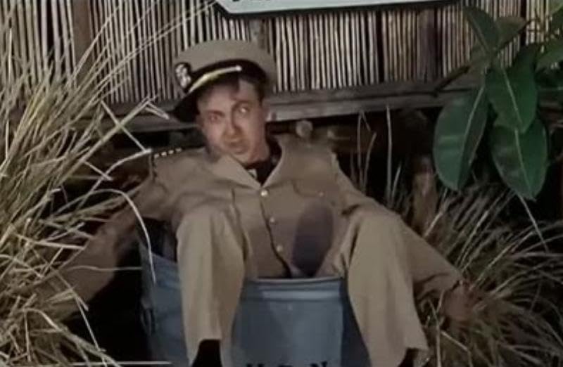 Кадр из фильма Флот МакХэйла / McHale's Navy Кадр из фильма Флот МакХэйла / McHale's Navy