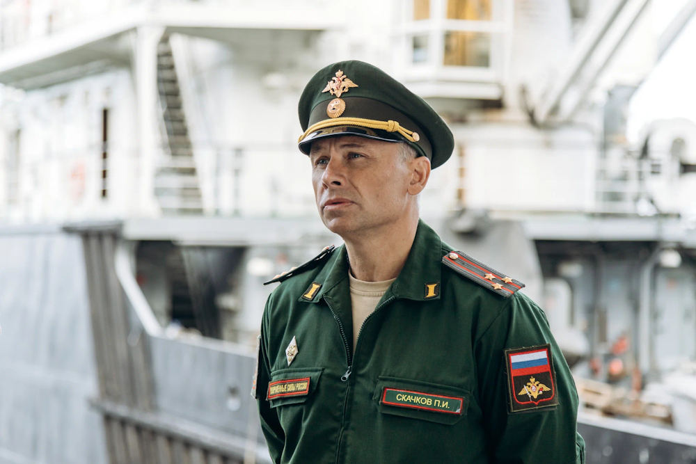 Сцена из фильма Морские дьяволы. Полярный конвой Сцена из фильма Морские дьяволы. Полярный конвой