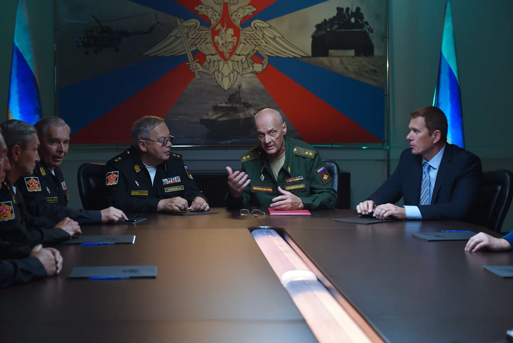 Сцена из фильма Морские дьяволы. Полярный конвой Сцена из фильма Морские дьяволы. Полярный конвой