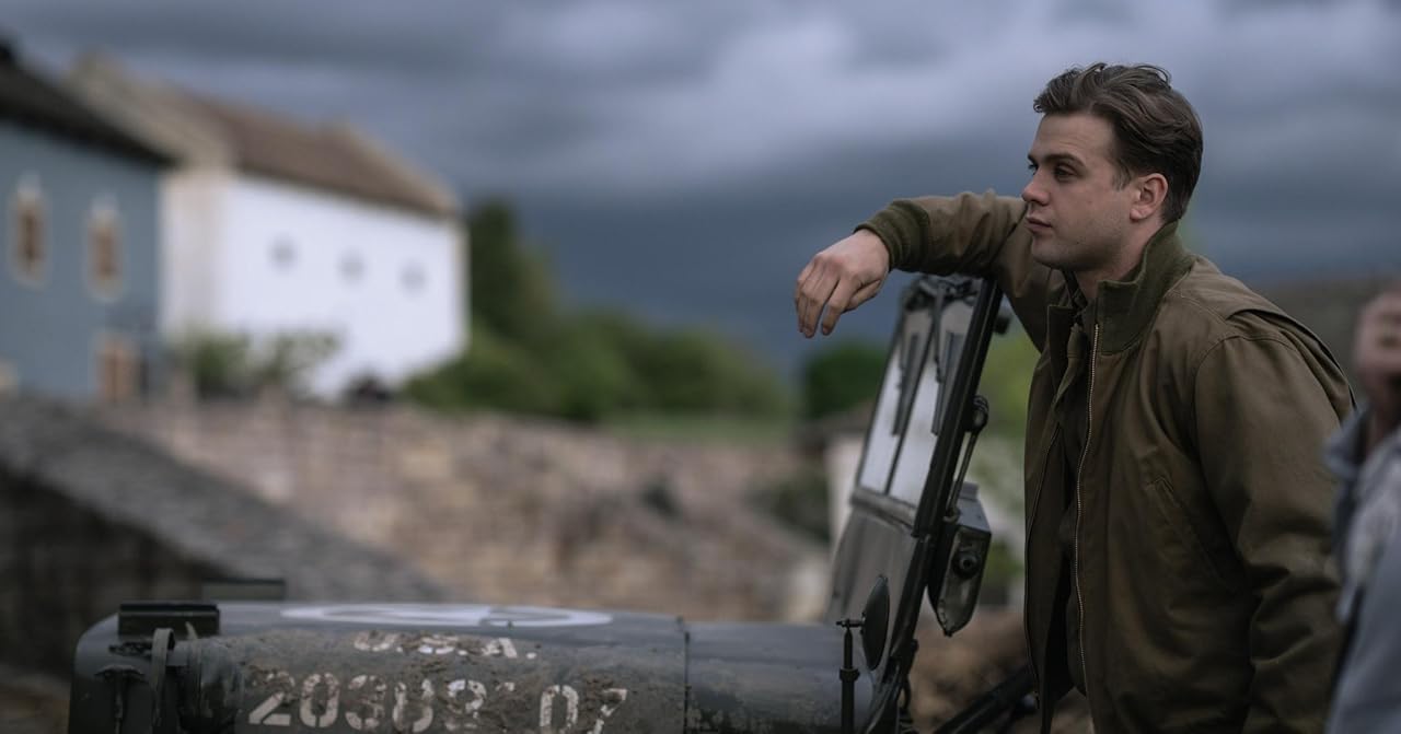 Сцена из фильма Нюрнберг / Nuremberg Сцена из фильма Нюрнберг / Nuremberg