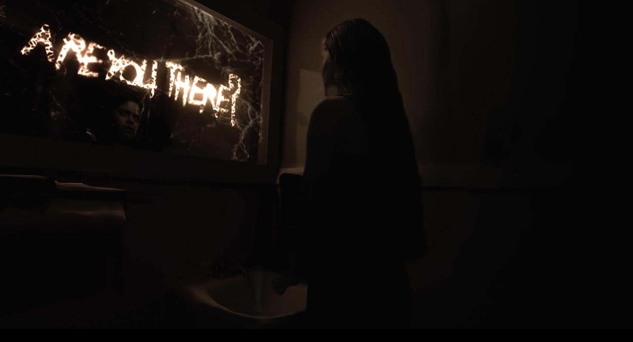 Кадр из фильма Астрал. Свеча ведьмы / Are You There? Кадр из фильма Астрал. Свеча ведьмы / Are You There?