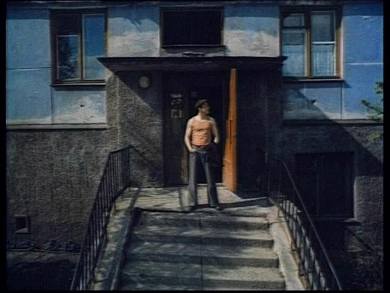 Сцена из фильма Облако-рай Сцена из фильма Облако-рай