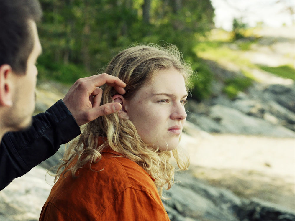 Кадр из фильма Опасный незнакомец / Min fantastiske fremmede Кадр из фильма Опасный незнакомец / Min fantastiske fremmede