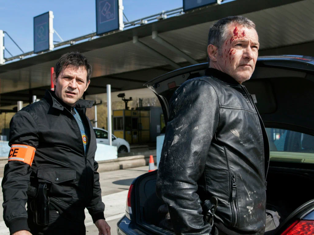 Сцена из фильма На грани добра и зла / Borderline Сцена из фильма На грани добра и зла / Borderline