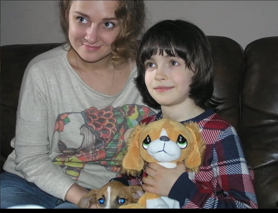 Кадр из фильма Бумажный самолётик Кадр из фильма Бумажный самолётик