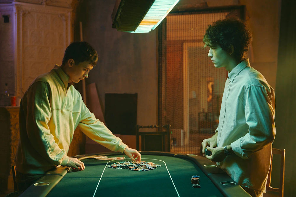 Сцена из фильма Нам покер Сцена из фильма Нам покер