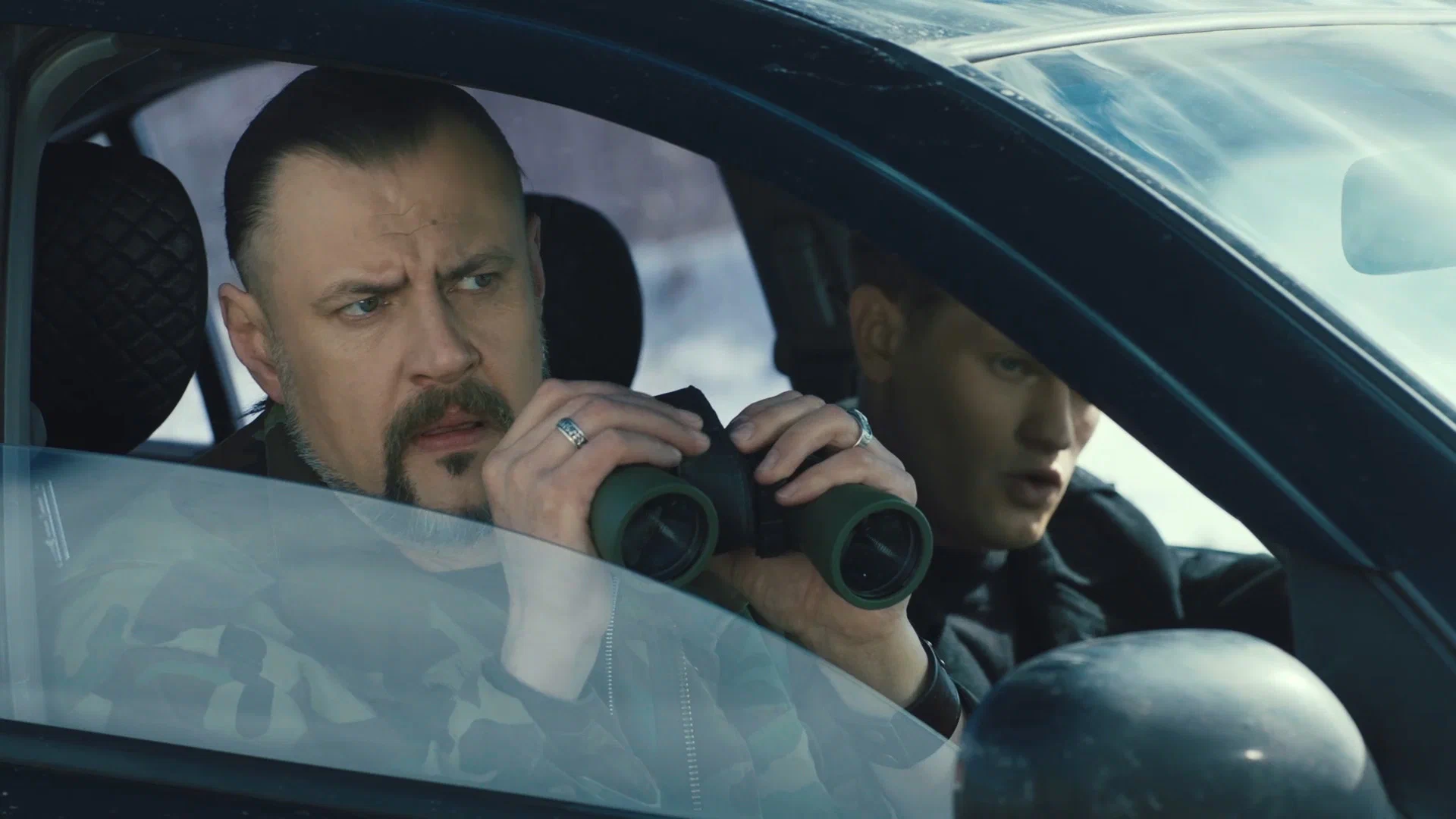 Сцена из фильма След. Новые легавые Сцена из фильма След. Новые легавые