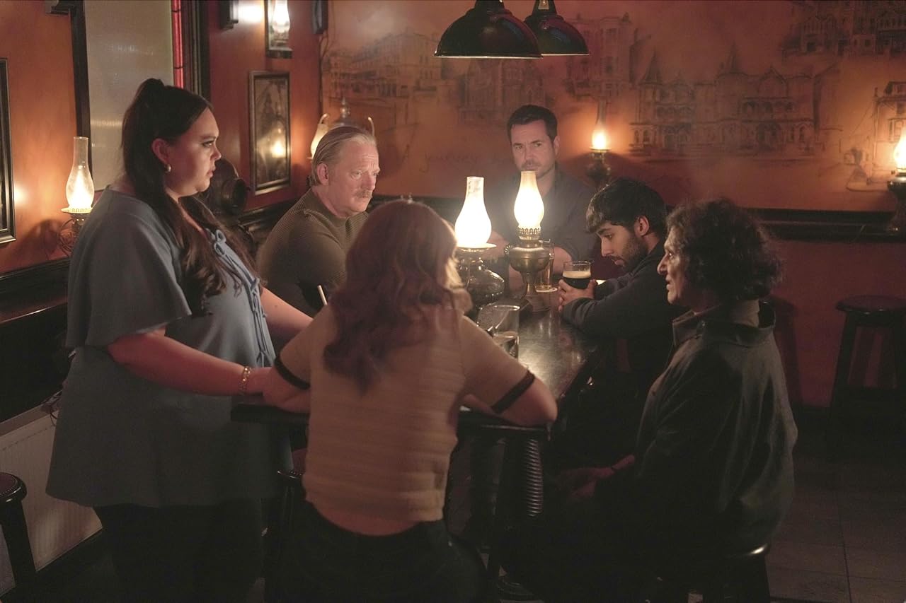 Сцена из фильма Клуб мести / The Revenge Club Сцена из фильма Клуб мести / The Revenge Club