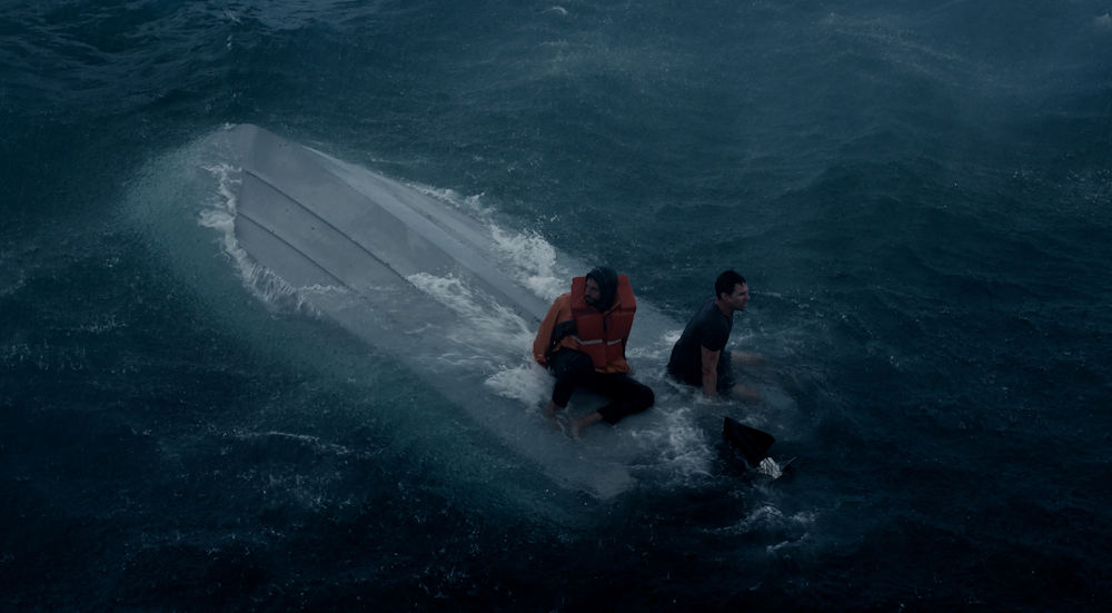 Кадр из фильма Выживший / Not Without Hope Кадр из фильма Выживший / Not Without Hope