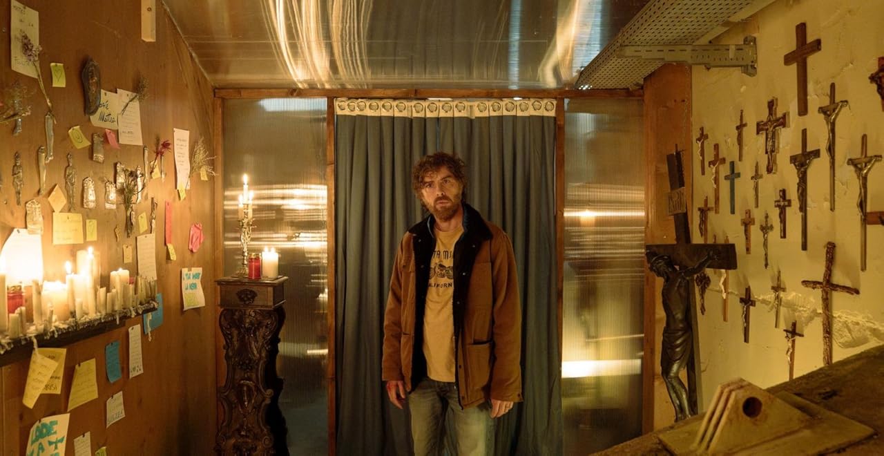 Кадр из фильма Долина улыбок / The Holy Boy Кадр из фильма Долина улыбок / The Holy Boy