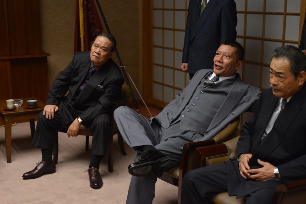 Кадр из фильма Полный беспредел / Beyond Outrage Кадр из фильма Полный беспредел / Beyond Outrage