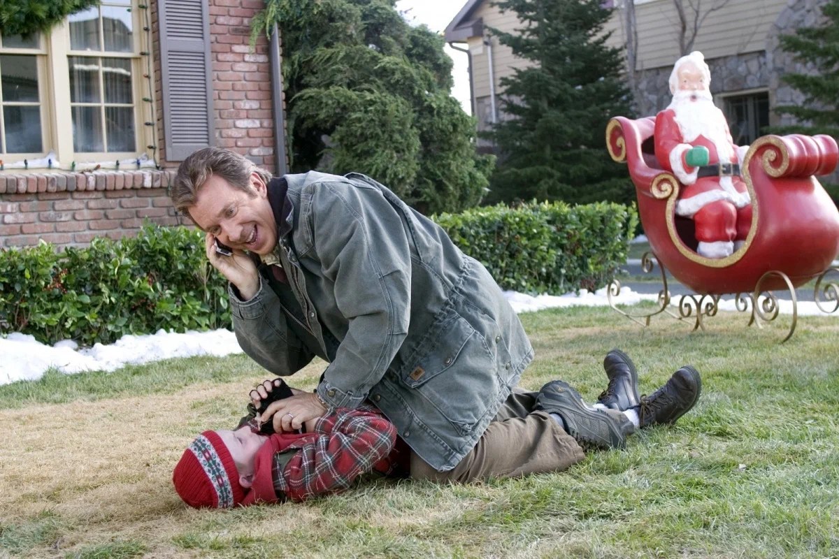 Кадр из фильма Рождество с Неудачниками / Christmas with the Kranks Кадр из фильма Рождество с Неудачниками / Christmas with the Kranks