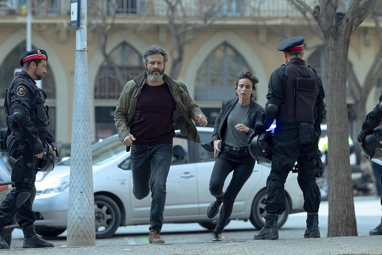 Сцена из фильма Город теней / Ciudad de sombras Сцена из фильма Город теней / Ciudad de sombras