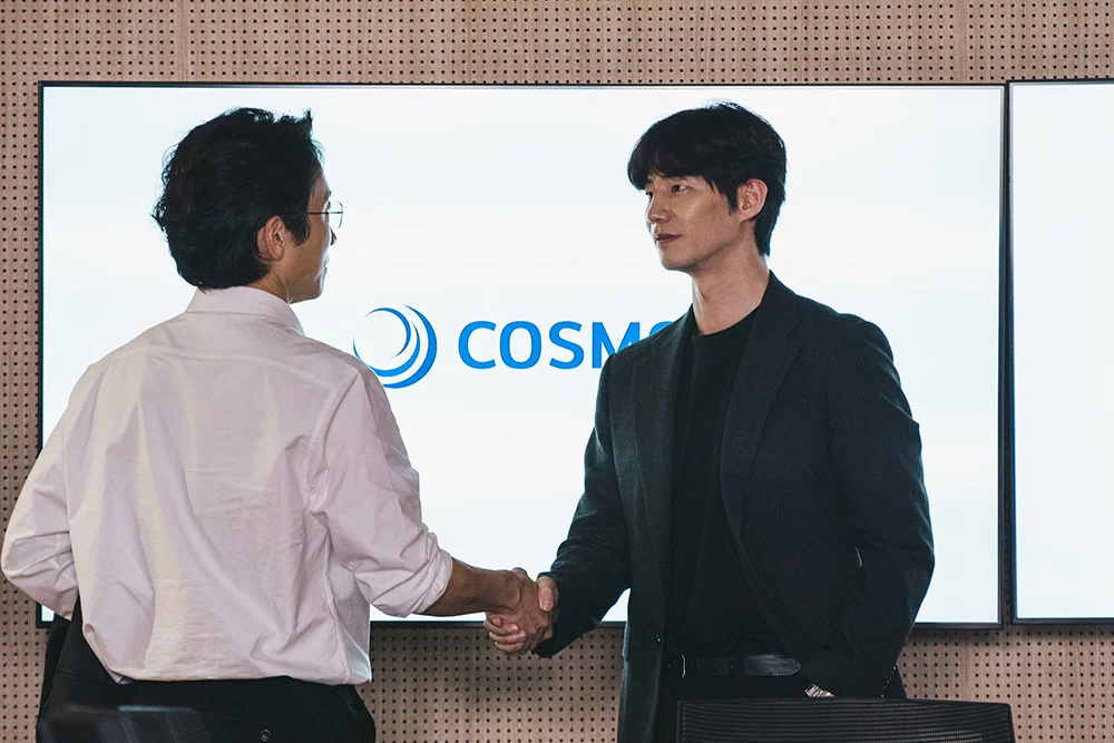 Кадр из фильма Криптоаферист / Pokrak (Crypto Man) Кадр из фильма Криптоаферист / Pokrak (Crypto Man)