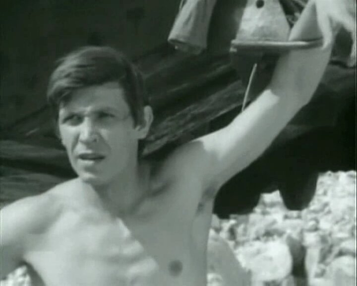 Кадр из фильма Впереди день Кадр из фильма Впереди день