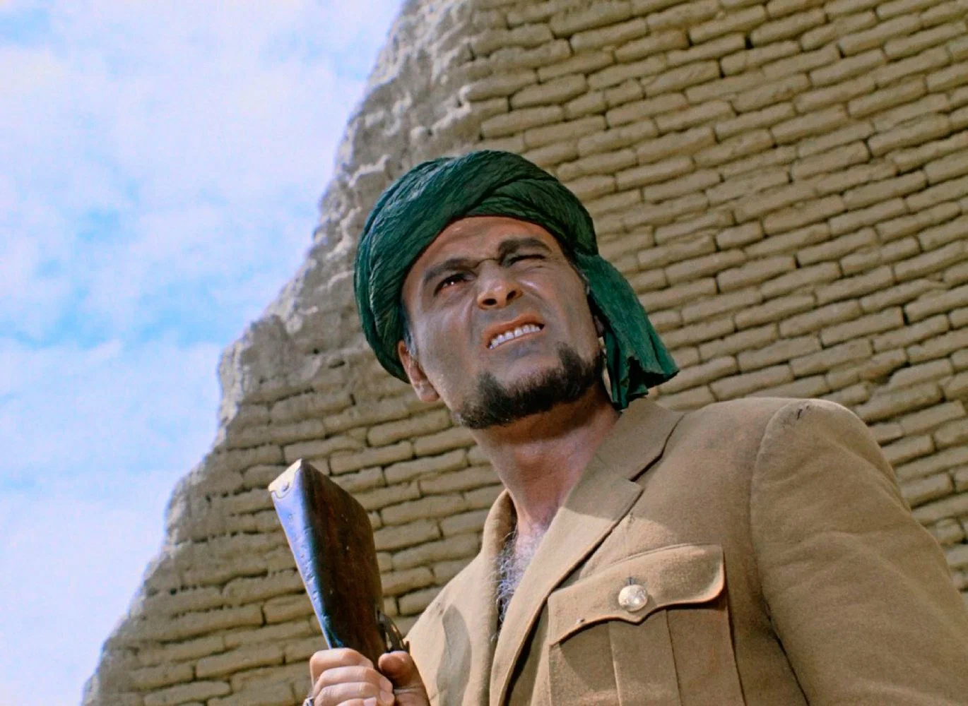 Кадр из фильма Белое солнце пустыни Кадр из фильма Белое солнце пустыни