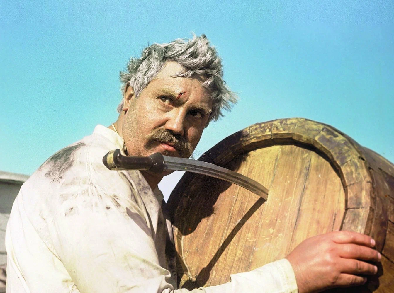 Кадр из фильма Белое солнце пустыни Кадр из фильма Белое солнце пустыни