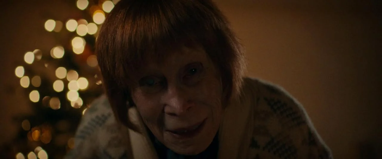 Кадр из фильма Тихая ночь, смертельная ночь / Silent Night, Deadly Night Кадр из фильма Тихая ночь, смертельная ночь / Silent Night, Deadly Night