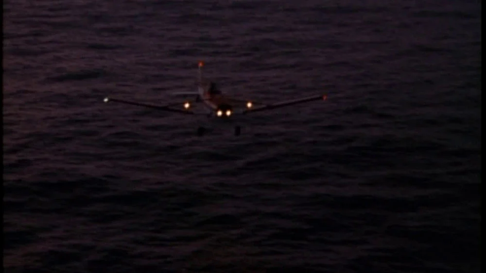 Кадр из фильма Миссия милосердия: спасение рейса N 771 / Mercy Mission: The Rescue of Flight 771 Кадр из фильма Миссия милосердия: спасение рейса N 771 / Mercy Mission: The Rescue of Flight 771