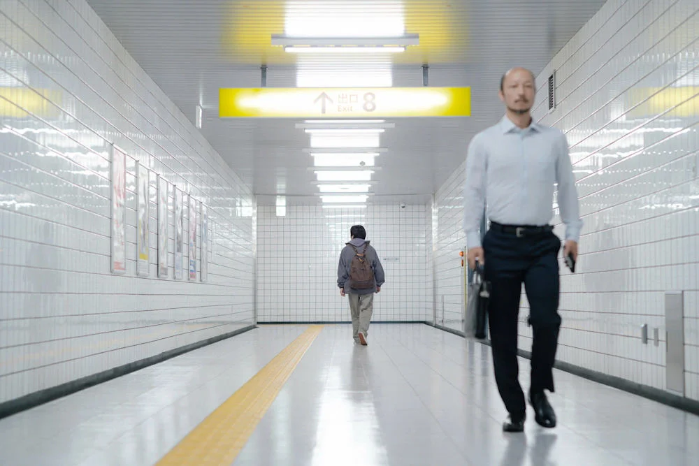 Кадр из фильма Выход 8 / The Exit 8 Кадр из фильма Выход 8 / The Exit 8