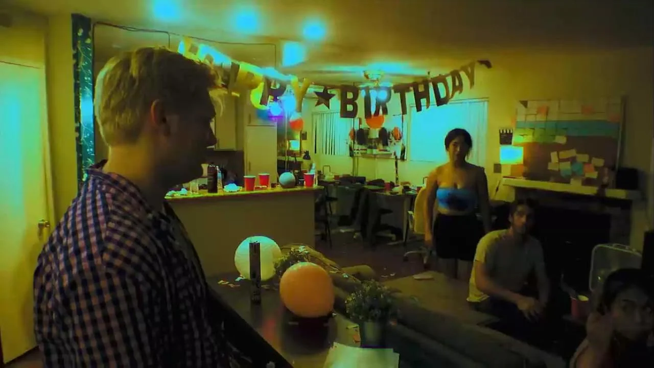 Кадр из фильма Милк и сериал / Milk & Serial Кадр из фильма Милк и сериал / Milk & Serial