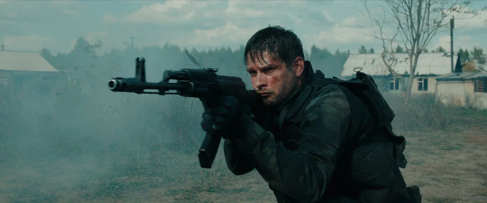 Кадр из фильма Завербованный Кадр из фильма Завербованный