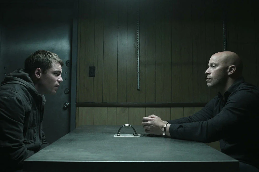 Кадр из фильма Ночной агент / The Night Agent Кадр из фильма Ночной агент / The Night Agent