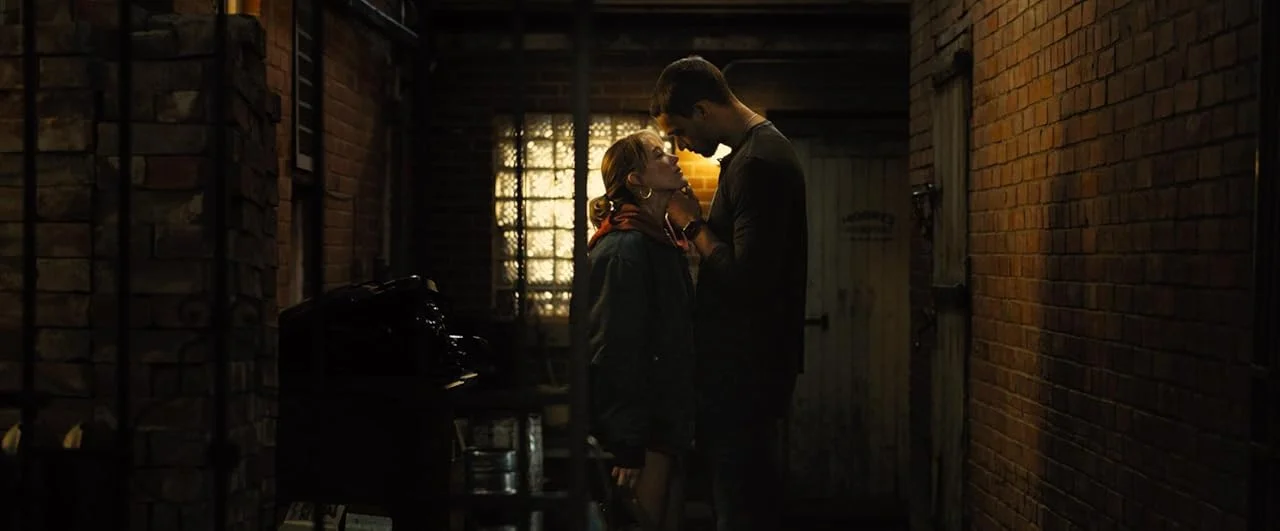 Кадр из фильма Напоминание о нём / Reminders of Him Кадр из фильма Напоминание о нём / Reminders of Him