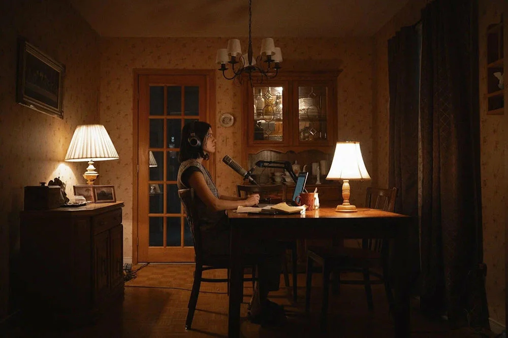 Кадр из фильма Полутон / The Undertone Кадр из фильма Полутон / The Undertone