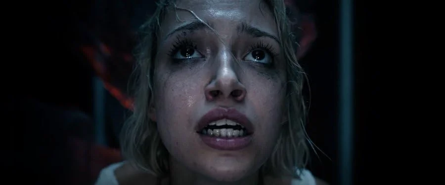 Кадр из фильма Мертвы к рассвету / Dead by Dawn Кадр из фильма Мертвы к рассвету / Dead by Dawn