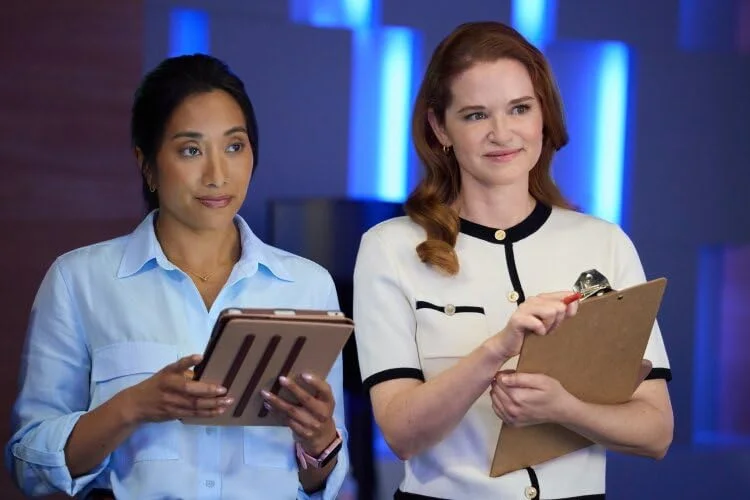 Кадр из фильма Звёзды между нами / The Stars Between Us Кадр из фильма Звёзды между нами / The Stars Between Us