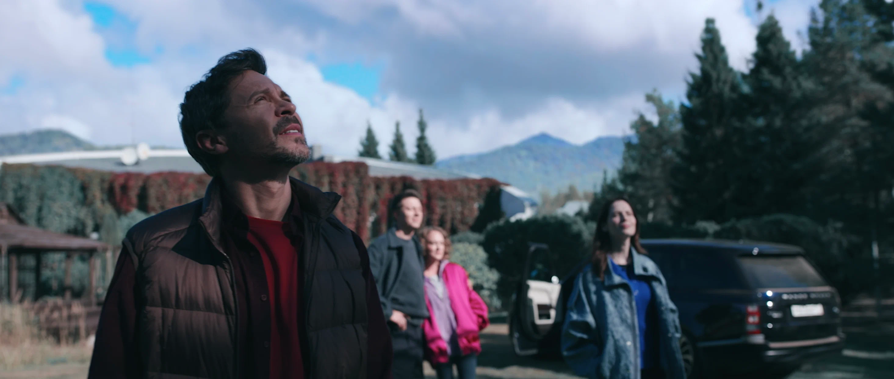 Кадр из фильма Кто-то должен умереть Кадр из фильма Кто-то должен умереть