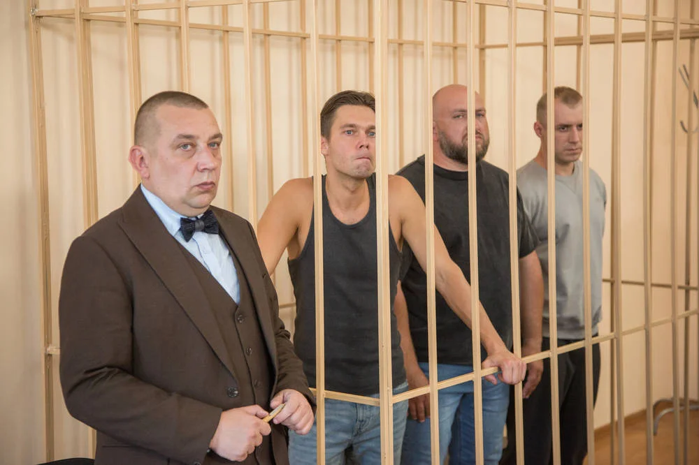 Сцена из фильма Тебе звонит судьба Сцена из фильма Тебе звонит судьба