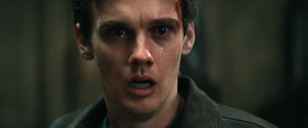 Кадр из фильма Зловещие мертвецы: Пекло / Evil Dead Burn Кадр из фильма Зловещие мертвецы: Пекло / Evil Dead Burn