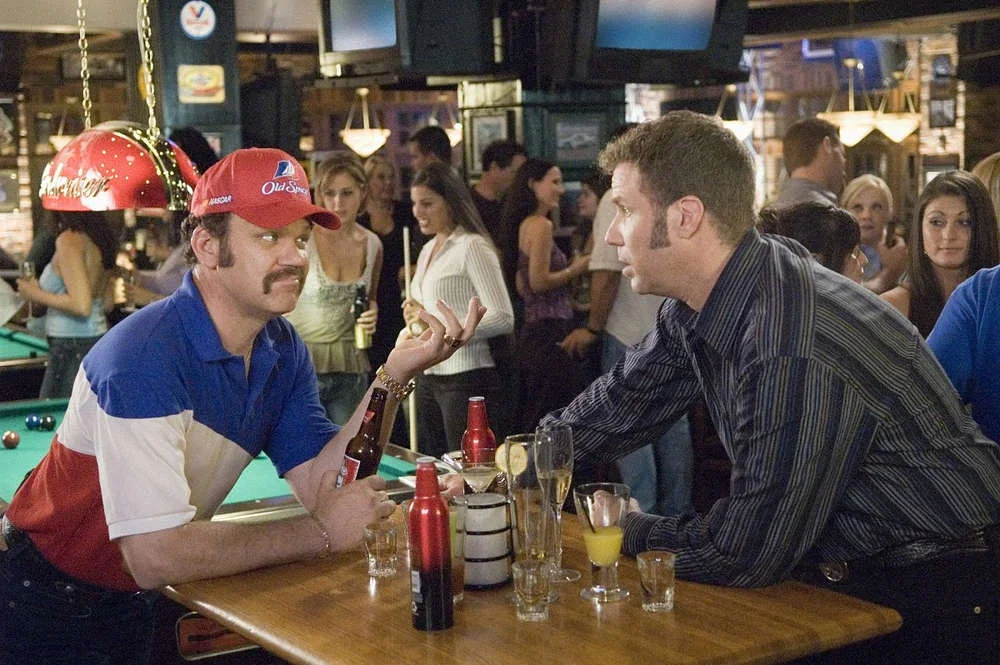 Кадр из фильма Рики Бобби: король дороги / Talladega Nights: The Ballad of Ricky Bobby Кадр из фильма Рики Бобби: король дороги / Talladega Nights: The Ballad of Ricky Bobby