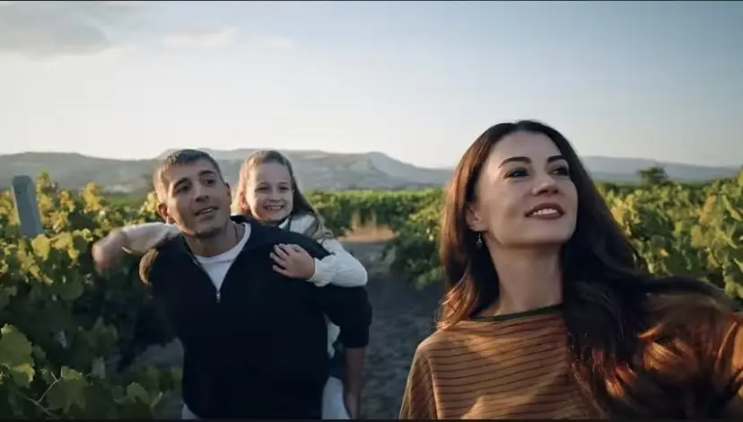 Сцена из фильма Половина матери / Anne Yarisi Сцена из фильма Половина матери / Anne Yarisi